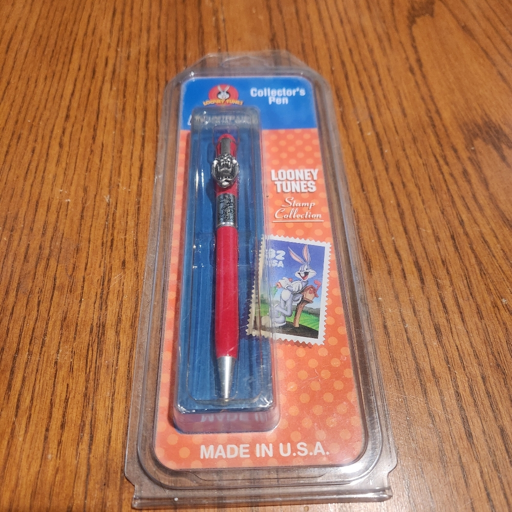 Looney Tunes Collector's Pen - Red
